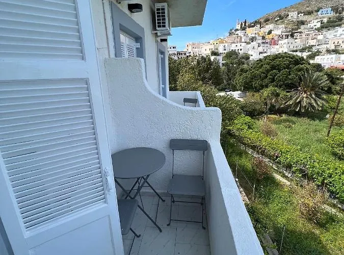 Spanos - Lejlighedshotel Panteli