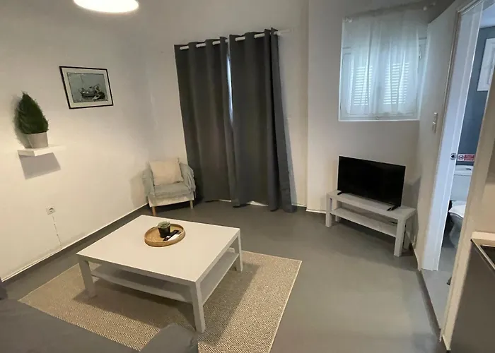 Lejlighedshotel Spanos - 4*