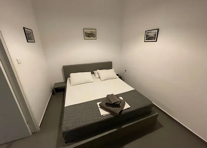 Spanos - Lejlighedshotel 4*